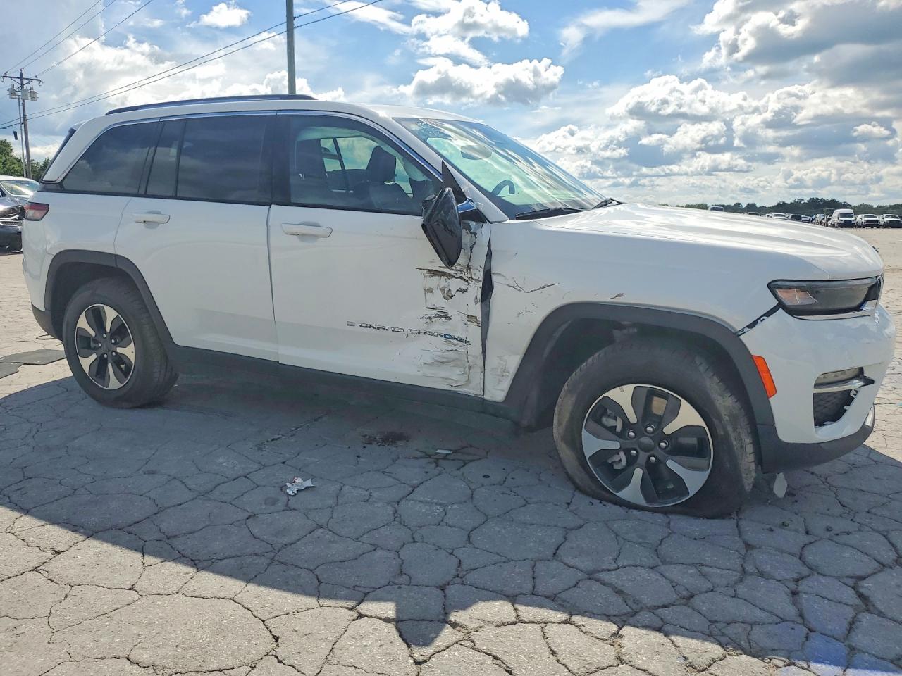 2024 JEEP GRAND CHER