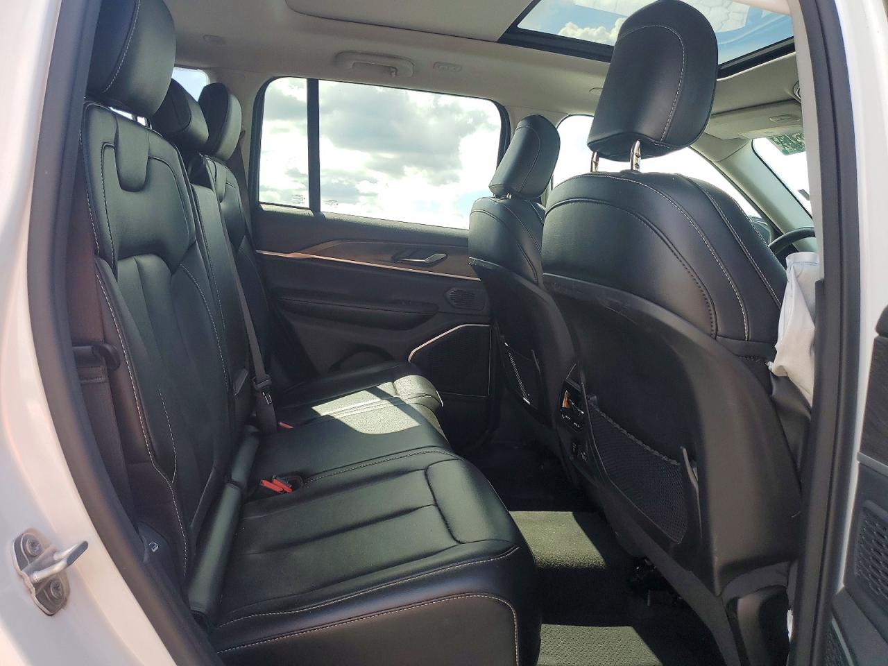 2024 JEEP GRAND CHER