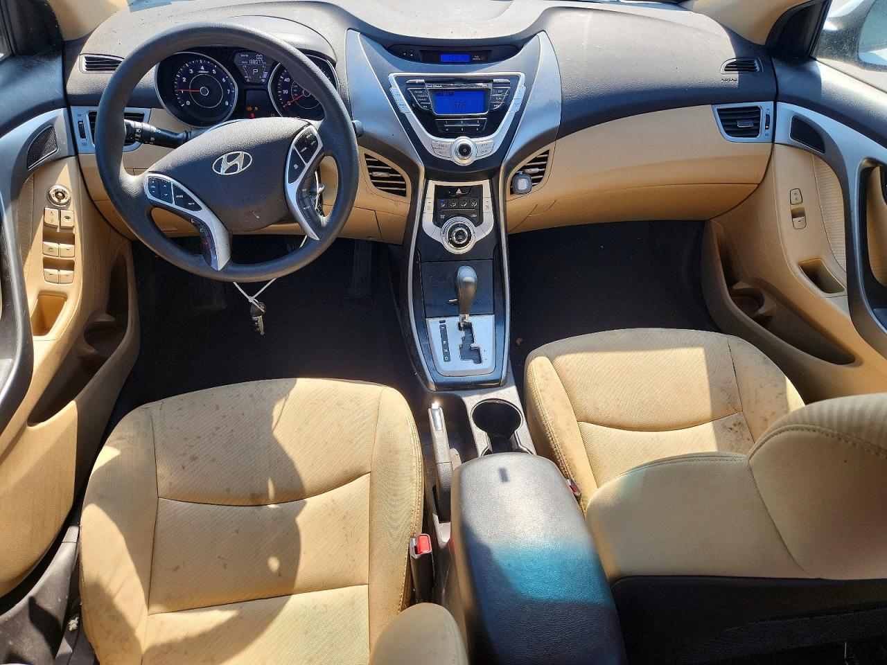 2012 HYUNDAI ELANTRA