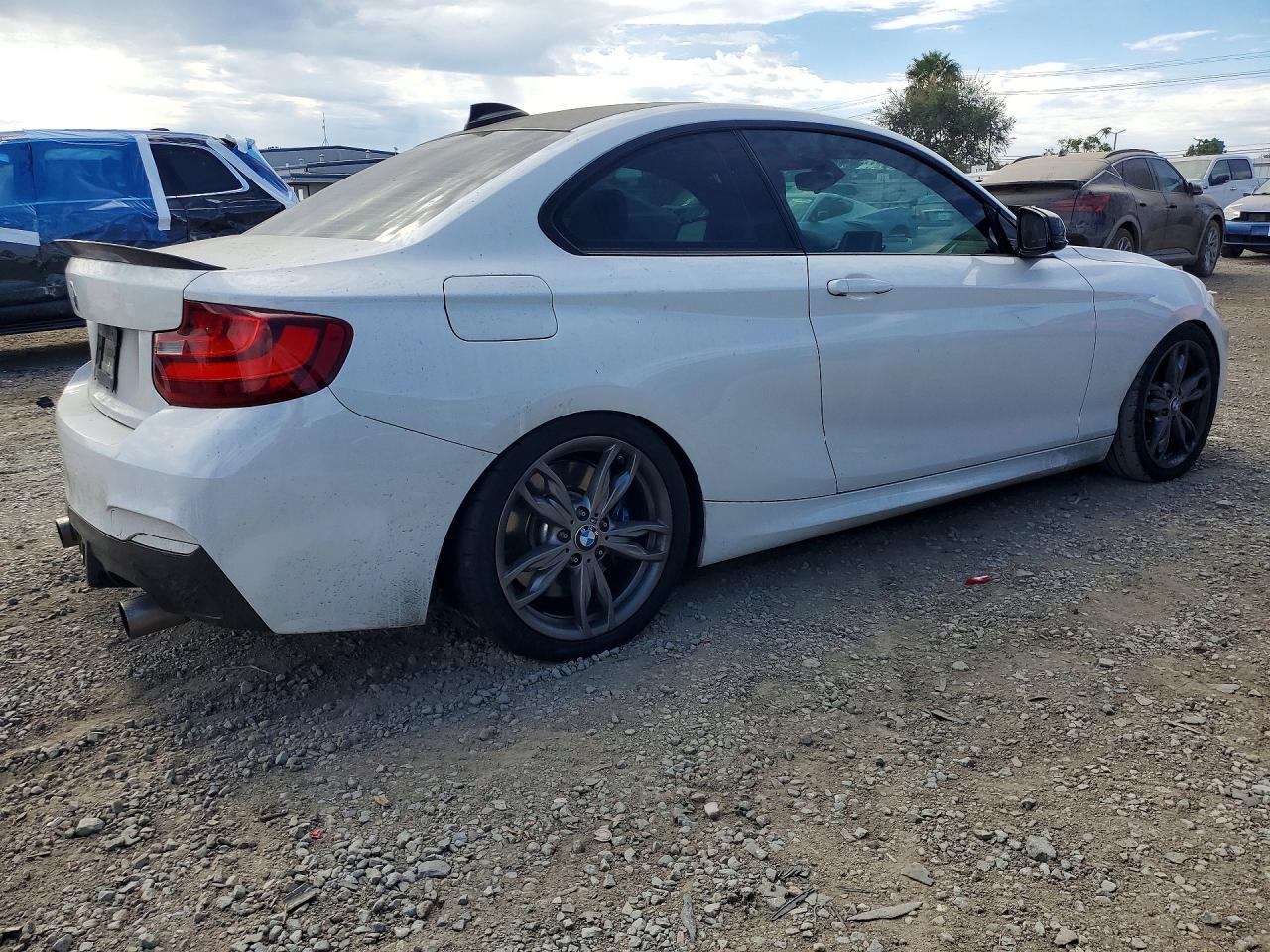 2016 BMW M2