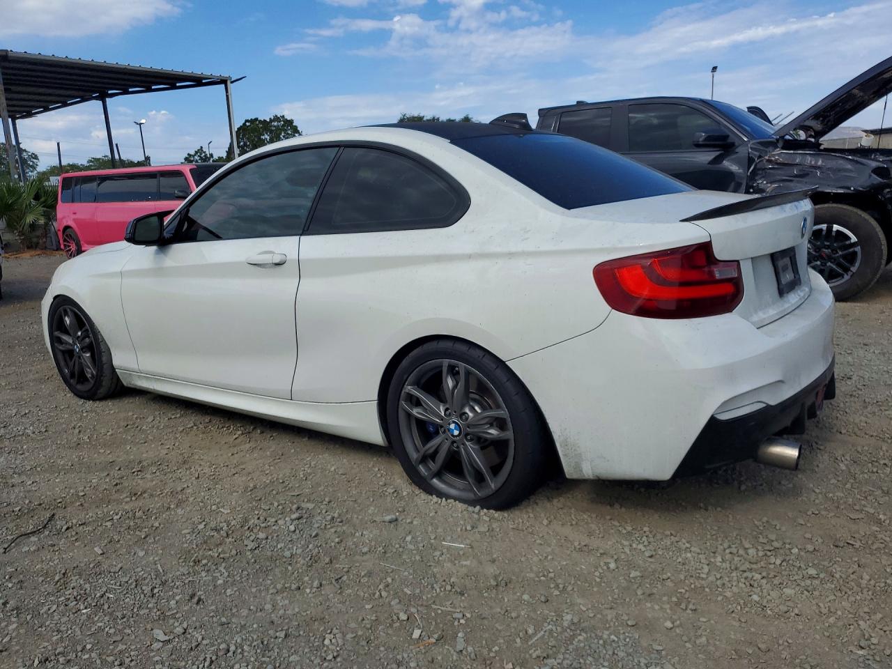 2016 BMW M2