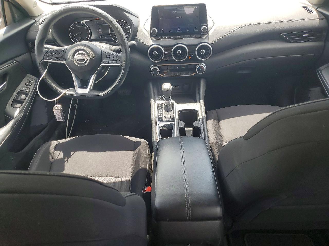 2025 NISSAN SENTRA