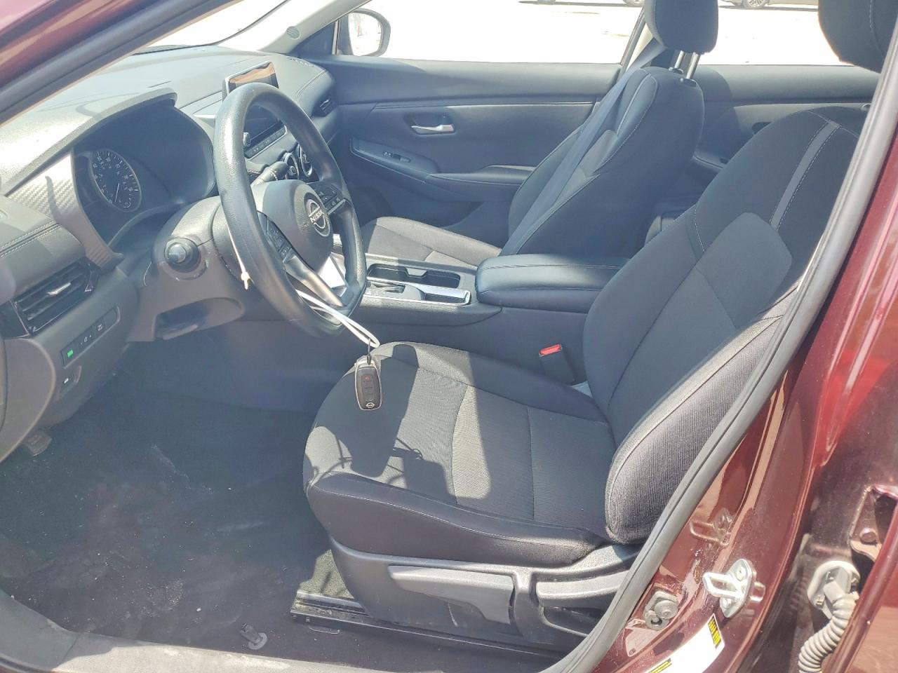 2025 NISSAN SENTRA