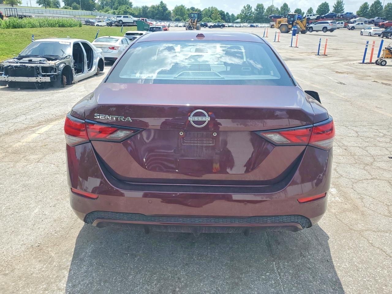 2025 NISSAN SENTRA