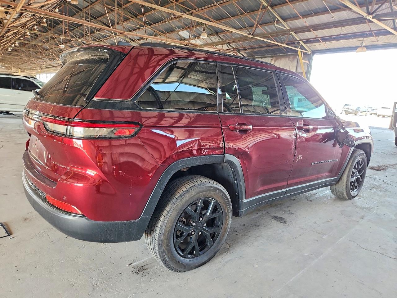 2025 JEEP CHEROKEE