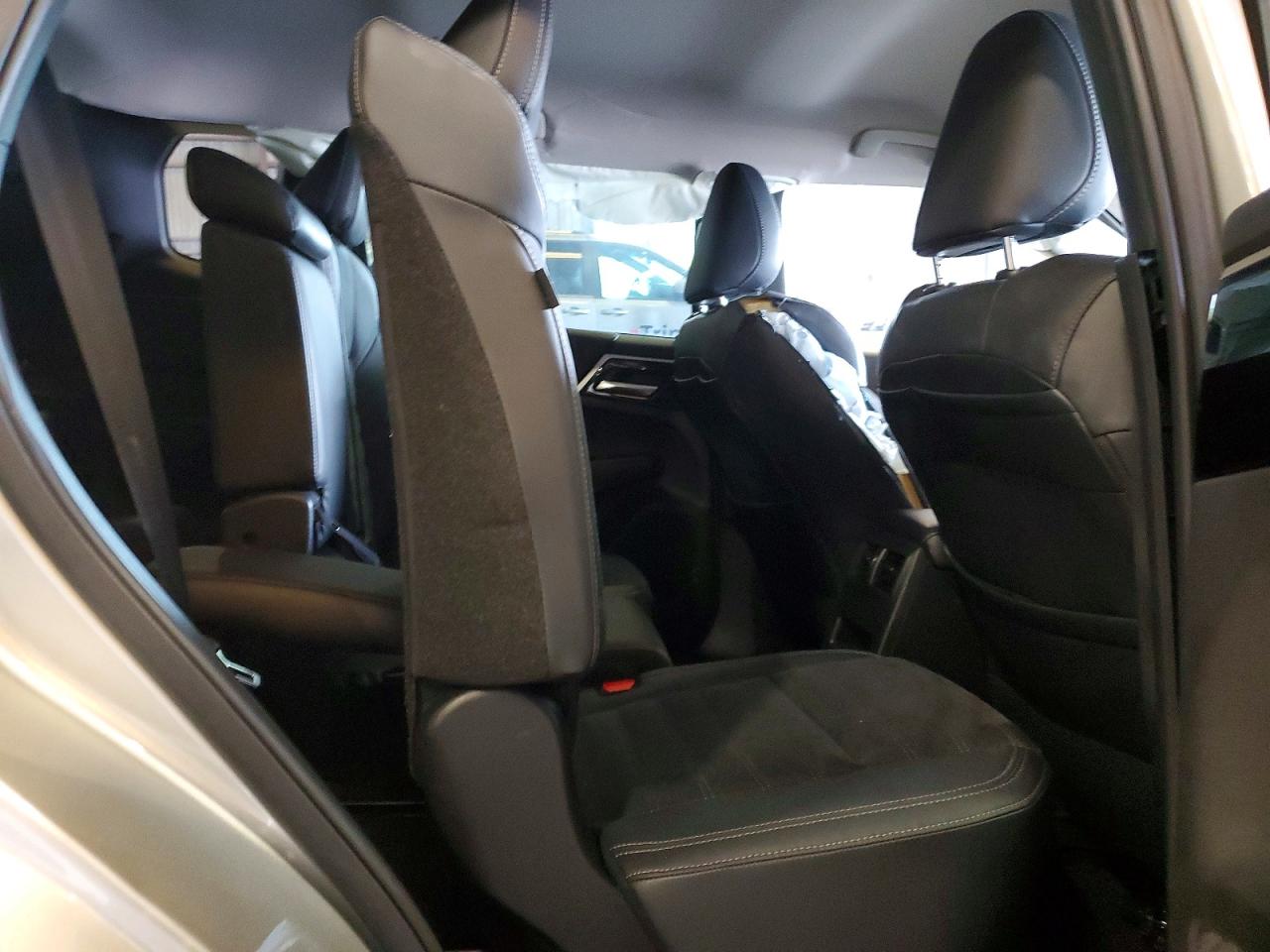 2023 MITSUBISHI OUTLANDER