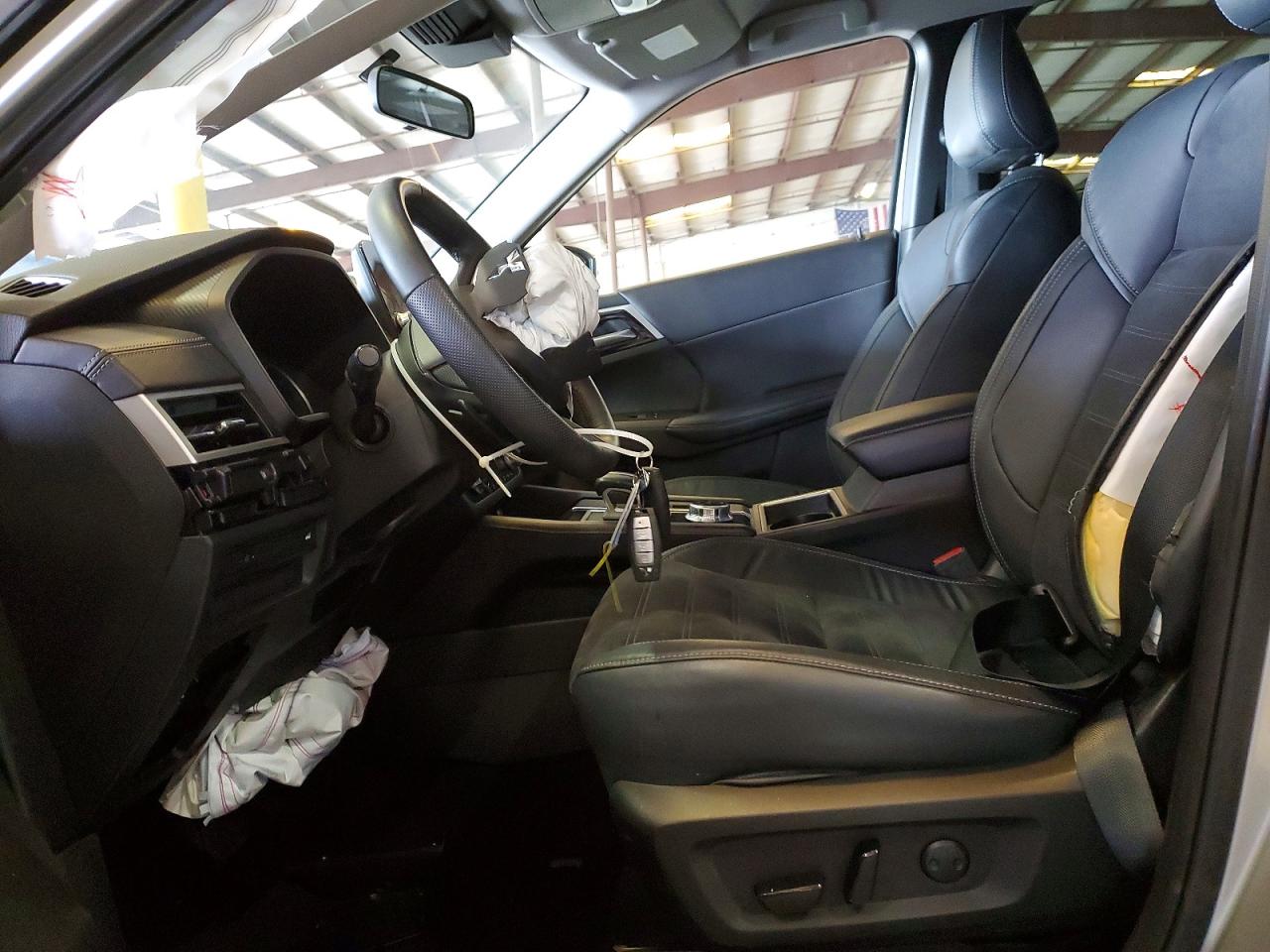 2023 MITSUBISHI OUTLANDER