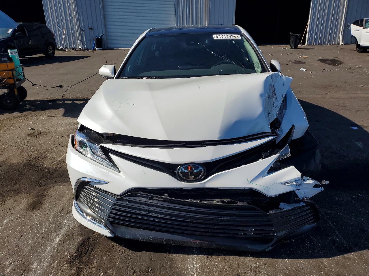 2023 TOYOTA CAMRY