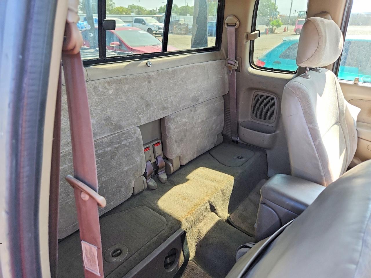 2001 TOYOTA TACOMA