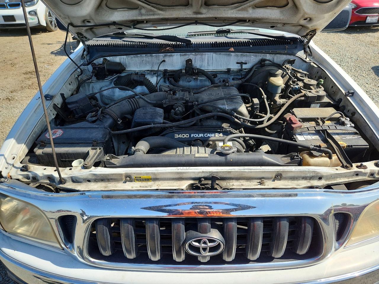 2001 TOYOTA TACOMA