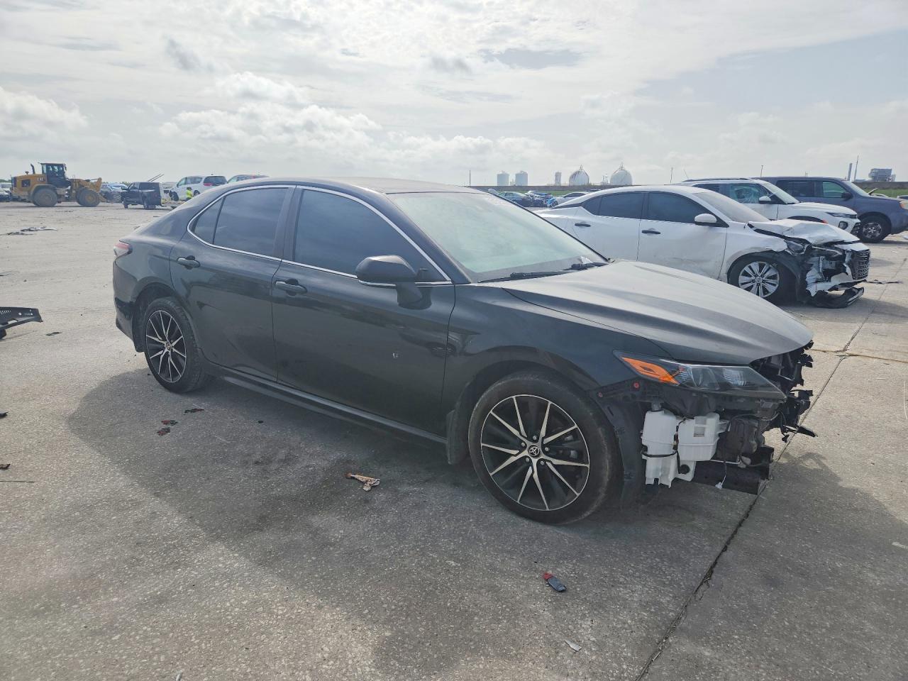 2023 TOYOTA CAMRY