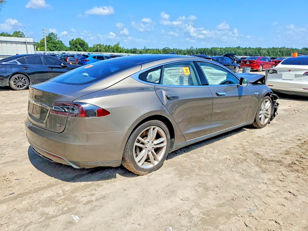 2023 TESLA MODEL S