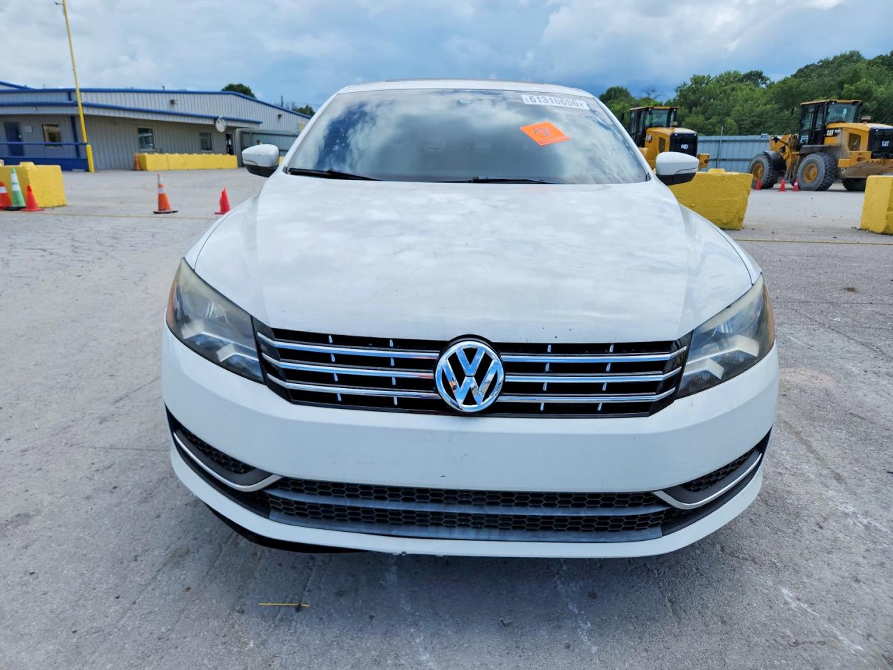 2014 VOLKSWAGEN PASSAT