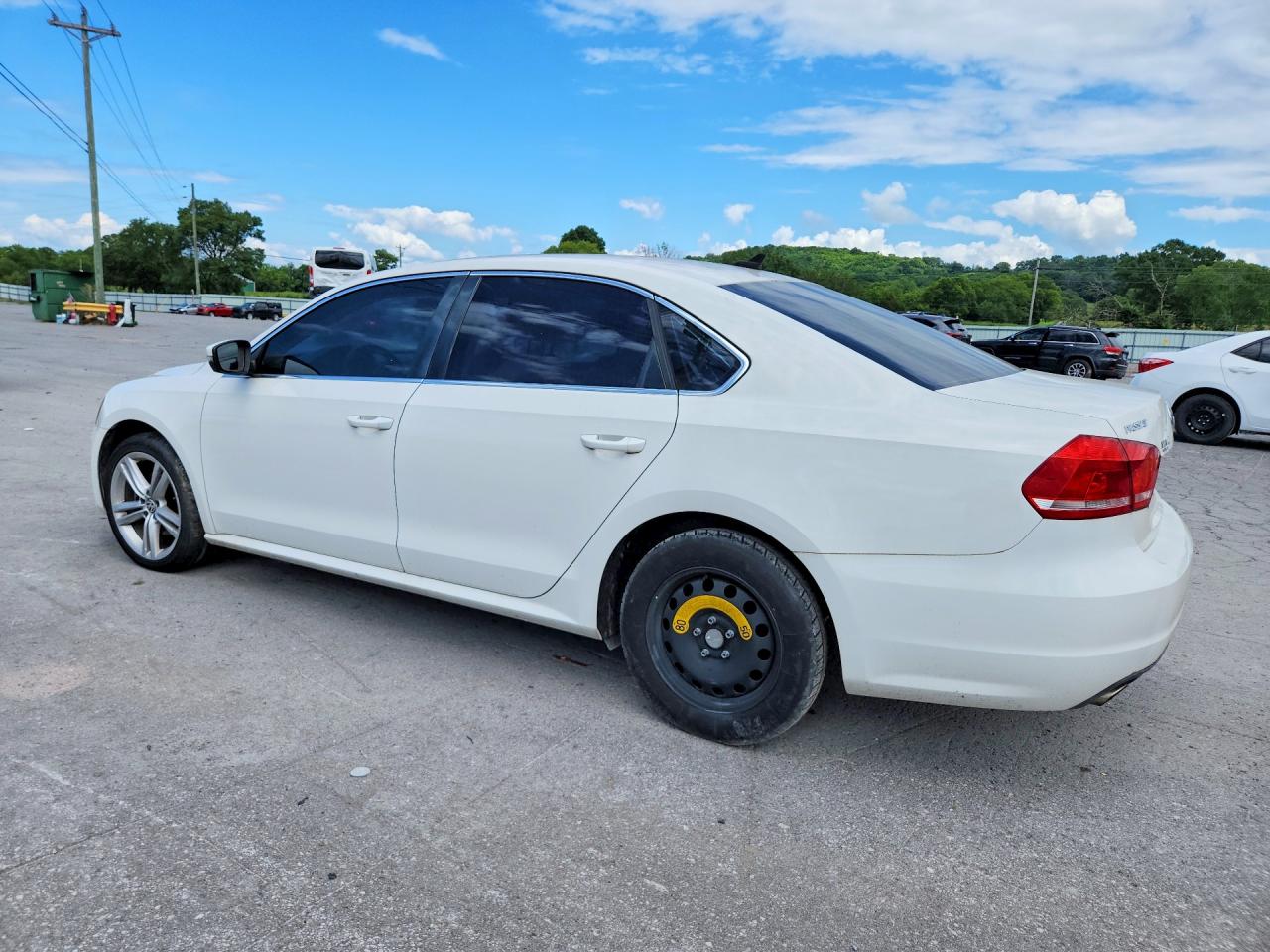 2014 VOLKSWAGEN PASSAT
