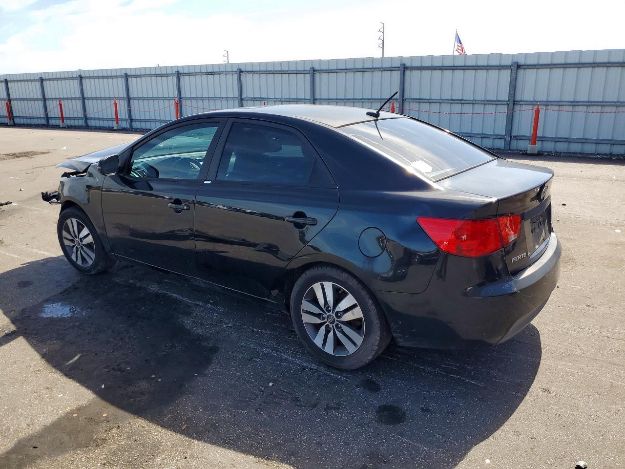 2013 KIA FORTE