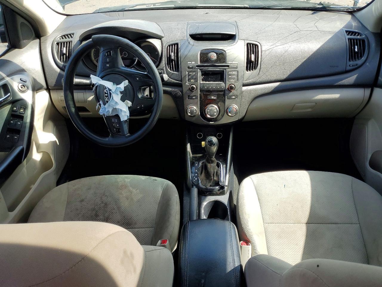 2013 KIA FORTE