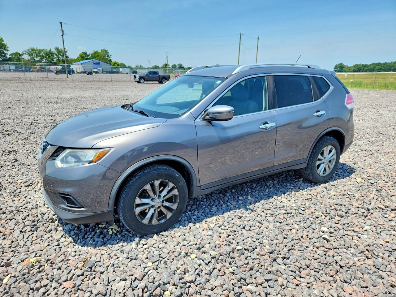 2016 NISSAN ROGUE