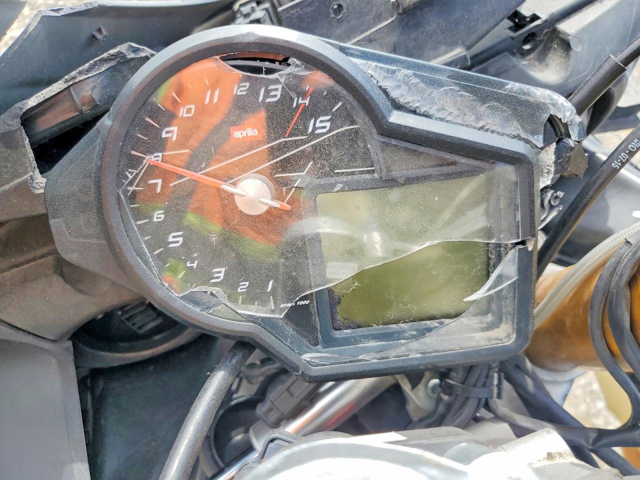 2016 APRILIA MOTORCYCLE