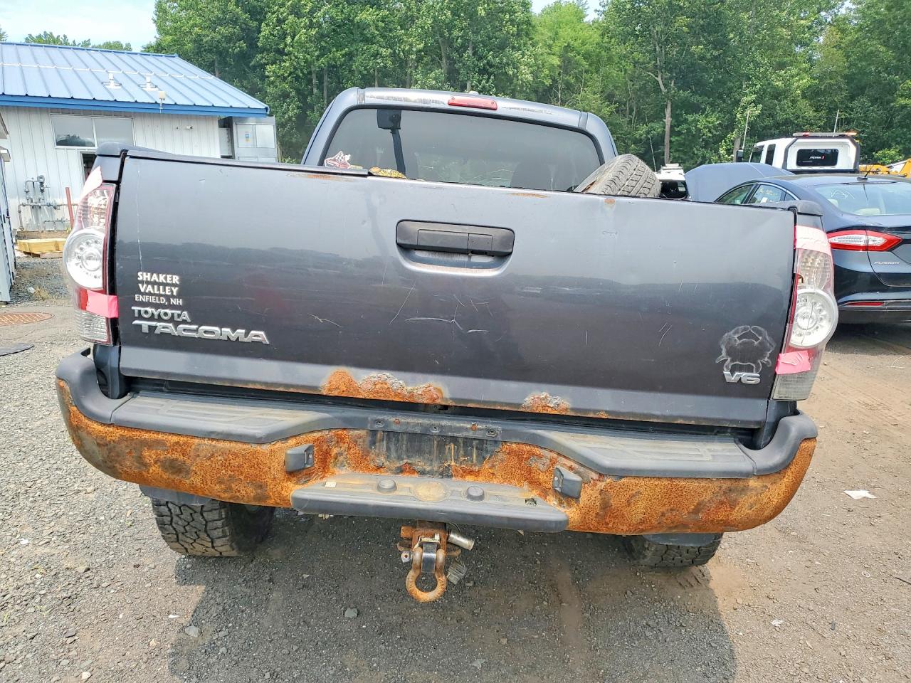 2010 TOYOTA TACOMA
