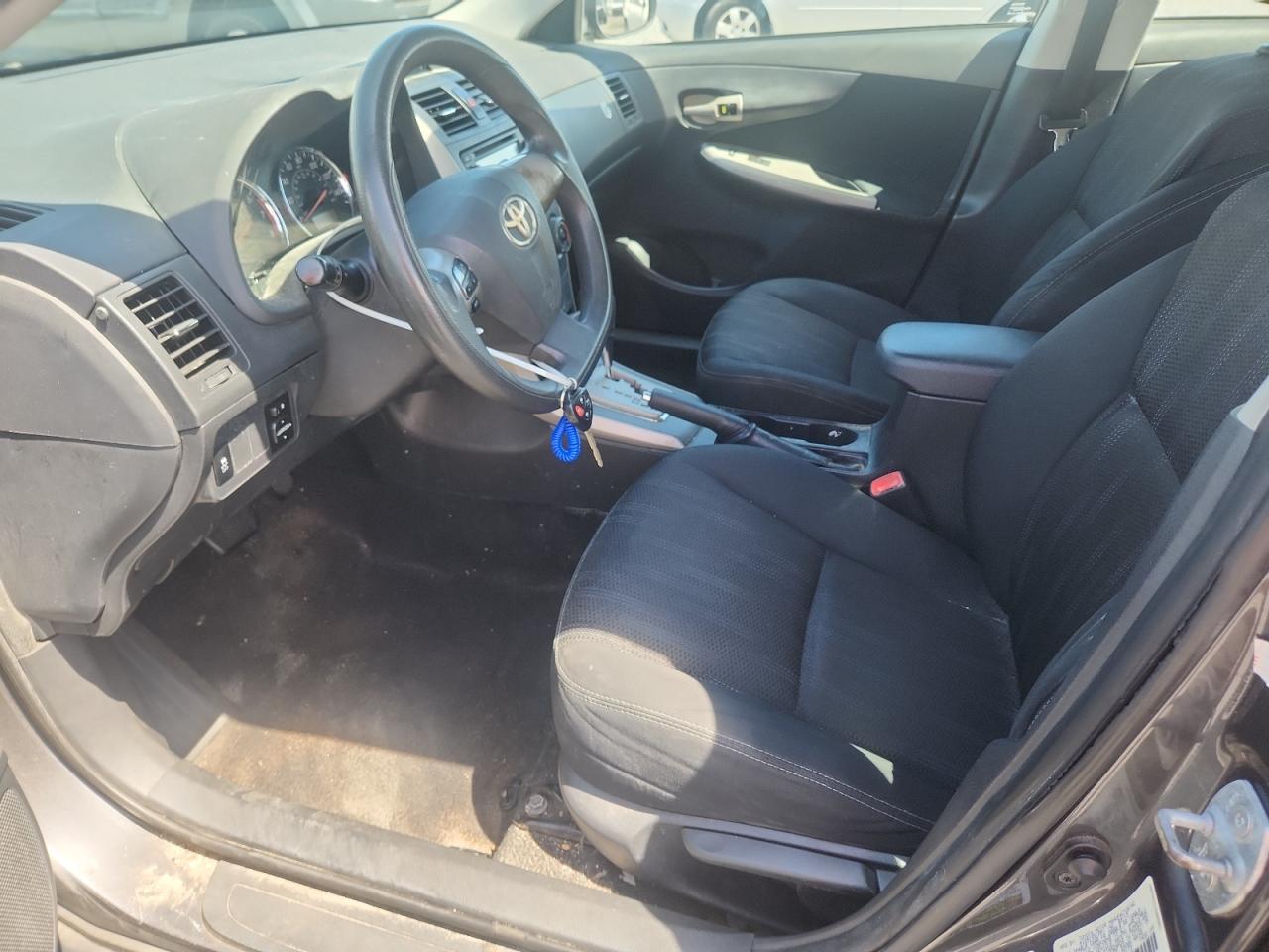 2013 TOYOTA COROLLA