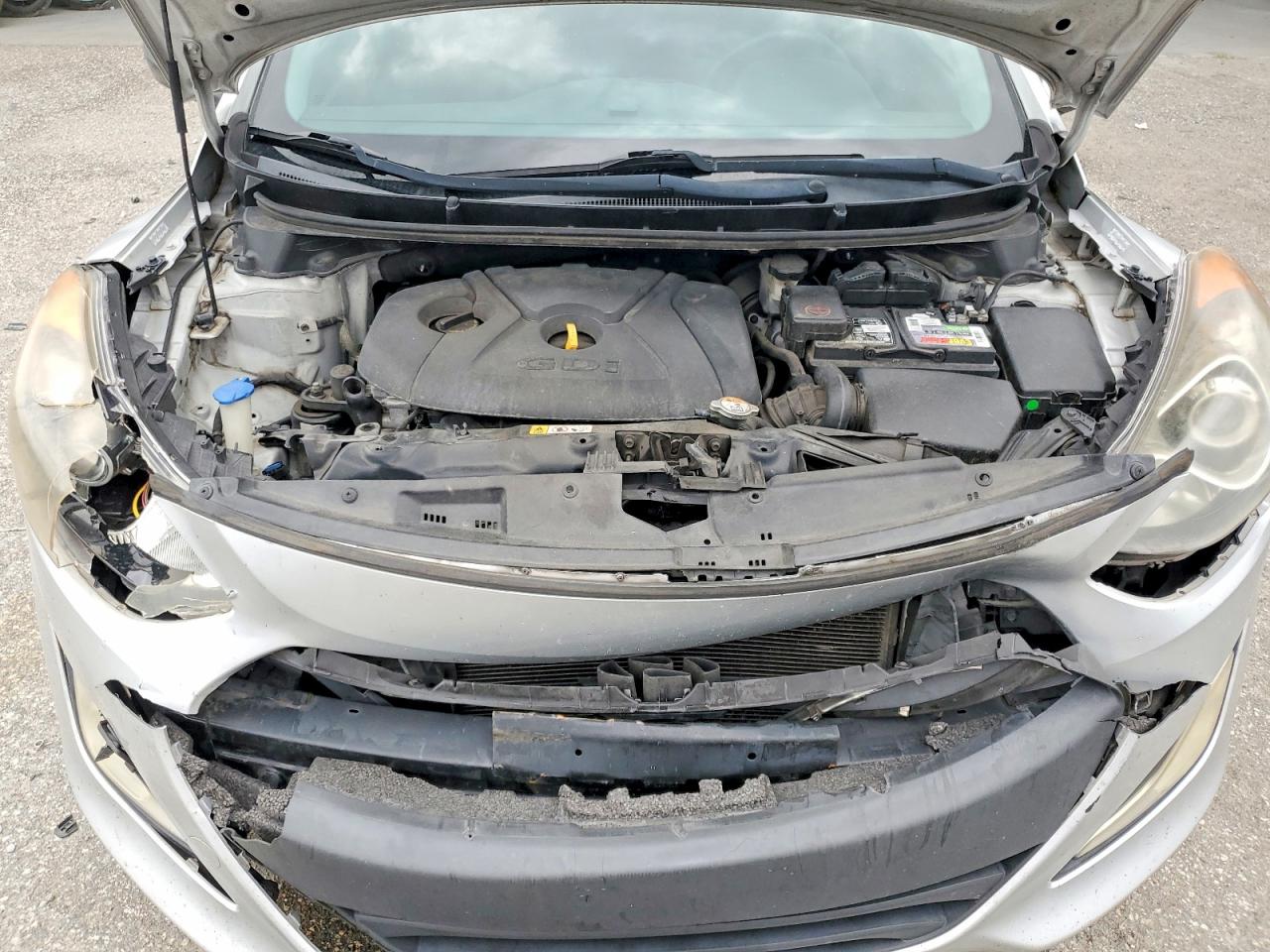 2014 HYUNDAI ELANTRA