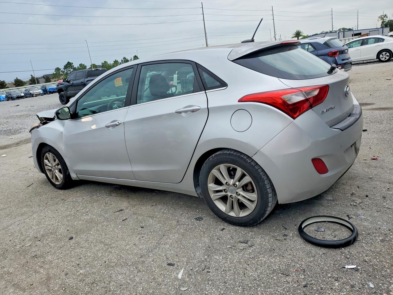2014 HYUNDAI ELANTRA