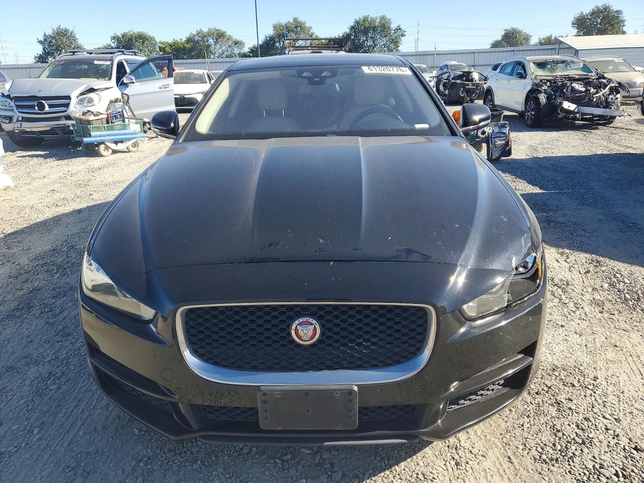 2017 JAGUAR XE