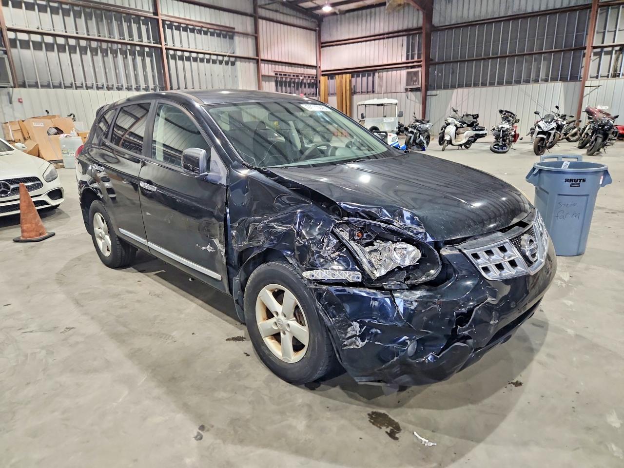 2013 NISSAN ROGUE