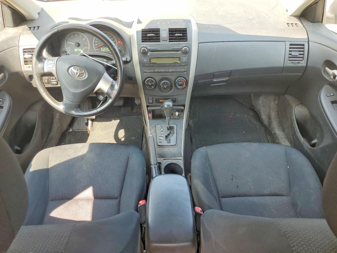 2010 TOYOTA COROLLA