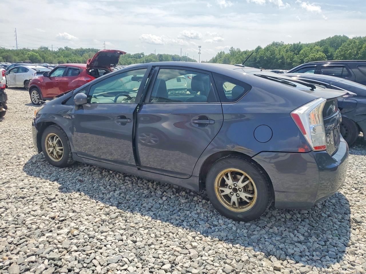 2011 TOYOTA PRIUS