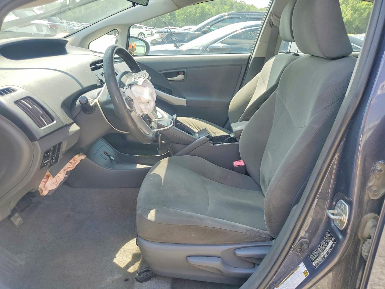 2011 TOYOTA PRIUS