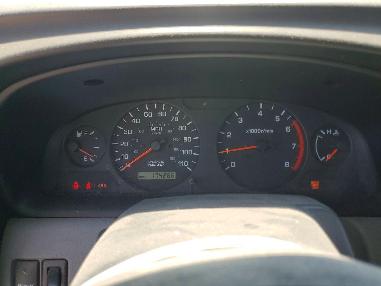 2000 NISSAN XTERRA