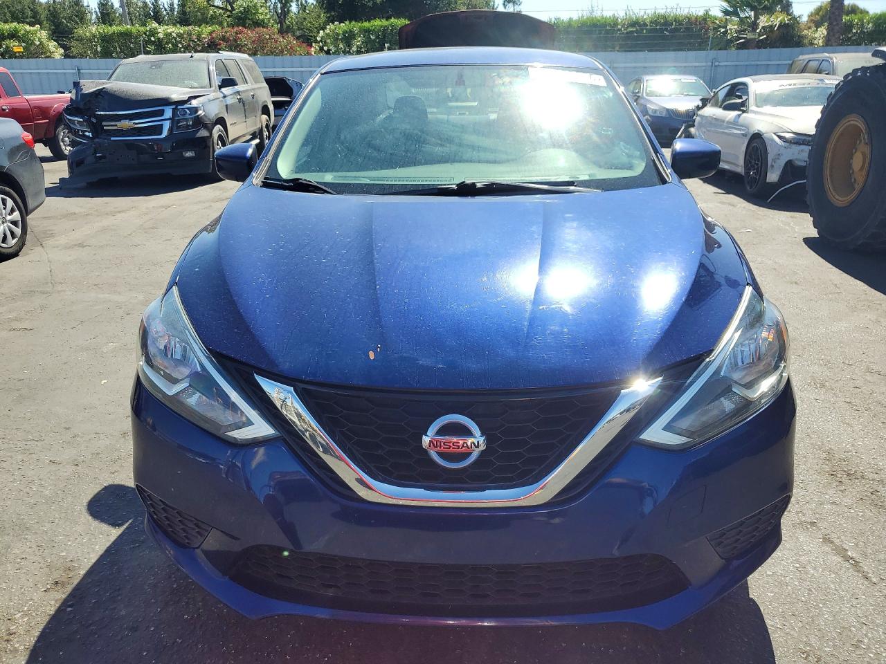 2017 NISSAN SENTRA