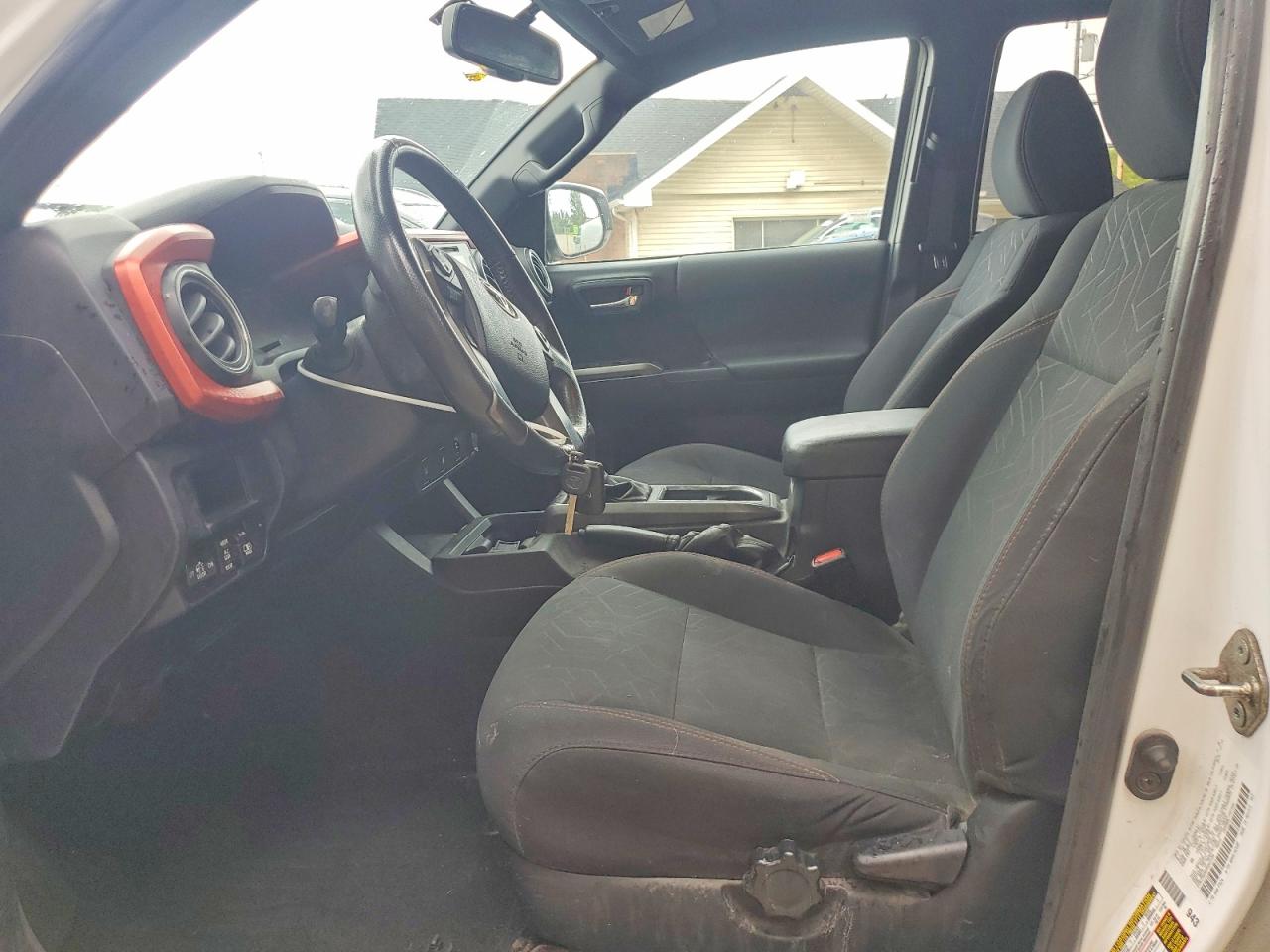 2017 TOYOTA TACOMA