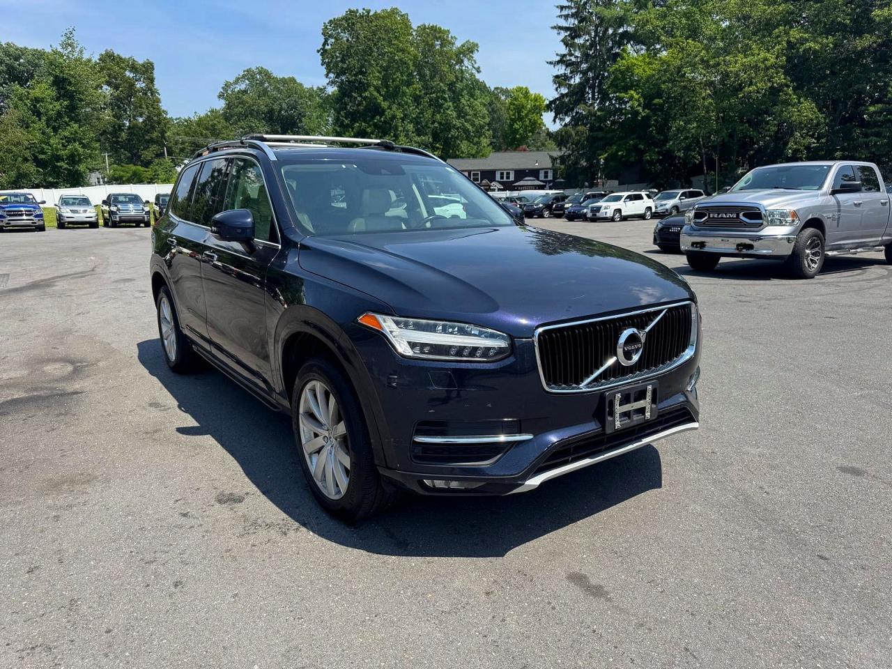 2016 VOLVO XC90