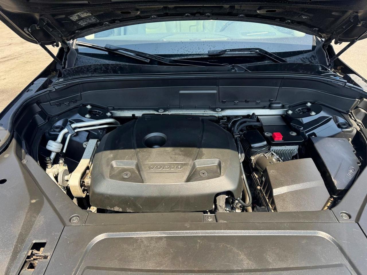 2016 VOLVO XC90