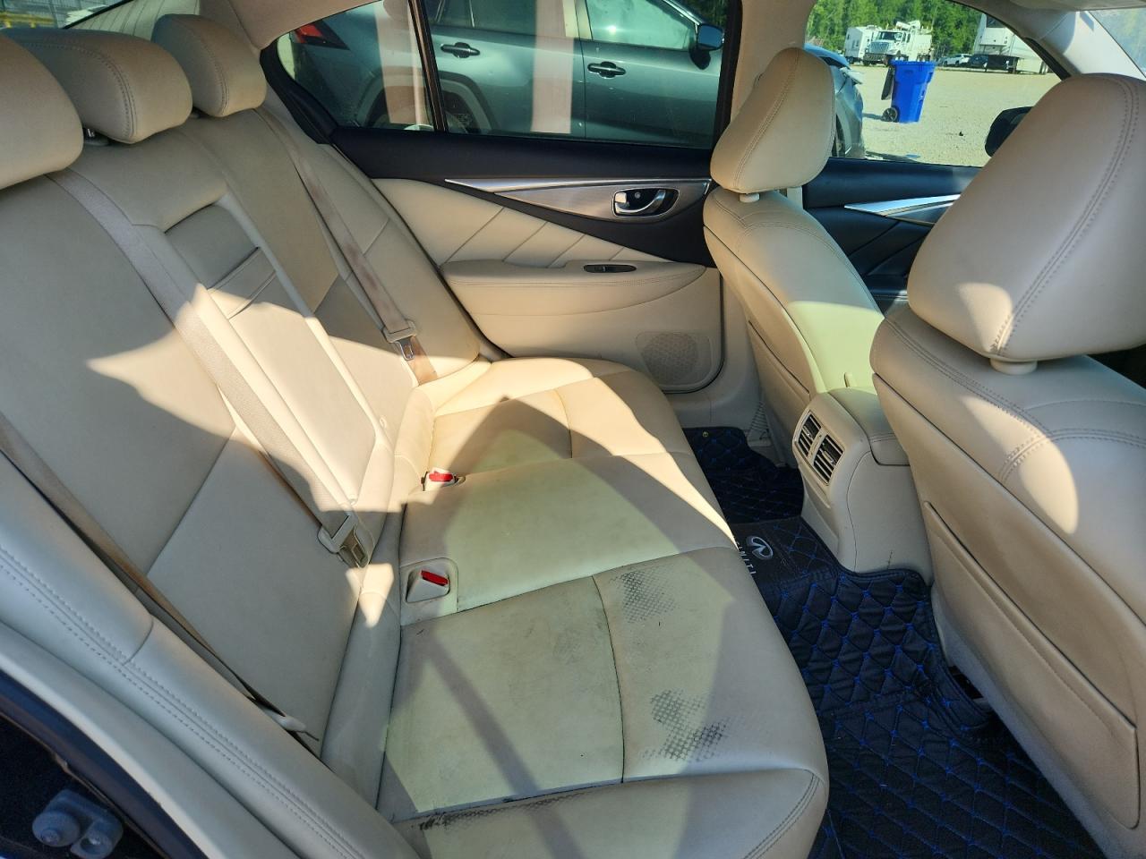 2017 INFINITI Q50