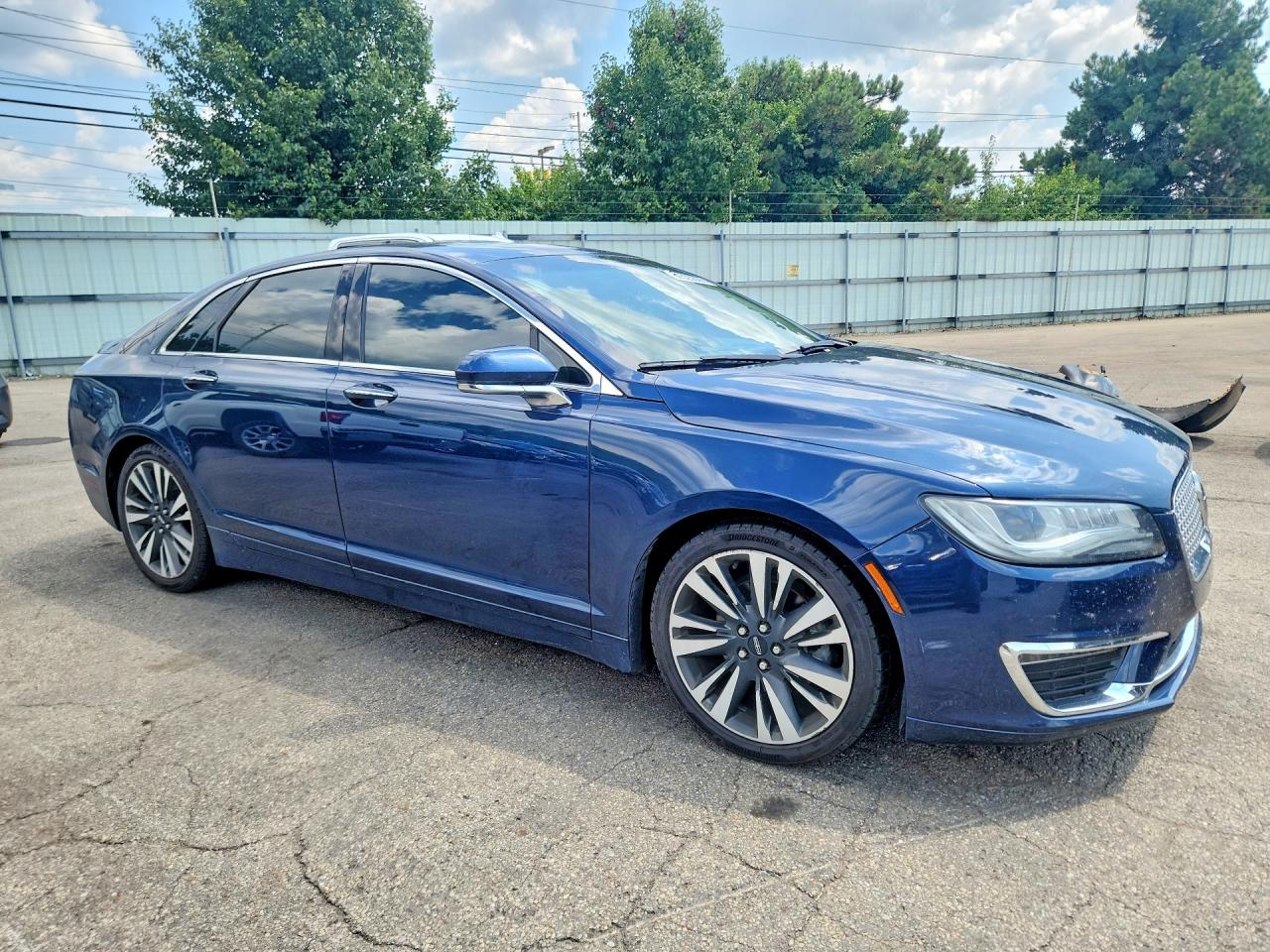 2017 LINCOLN MKZ