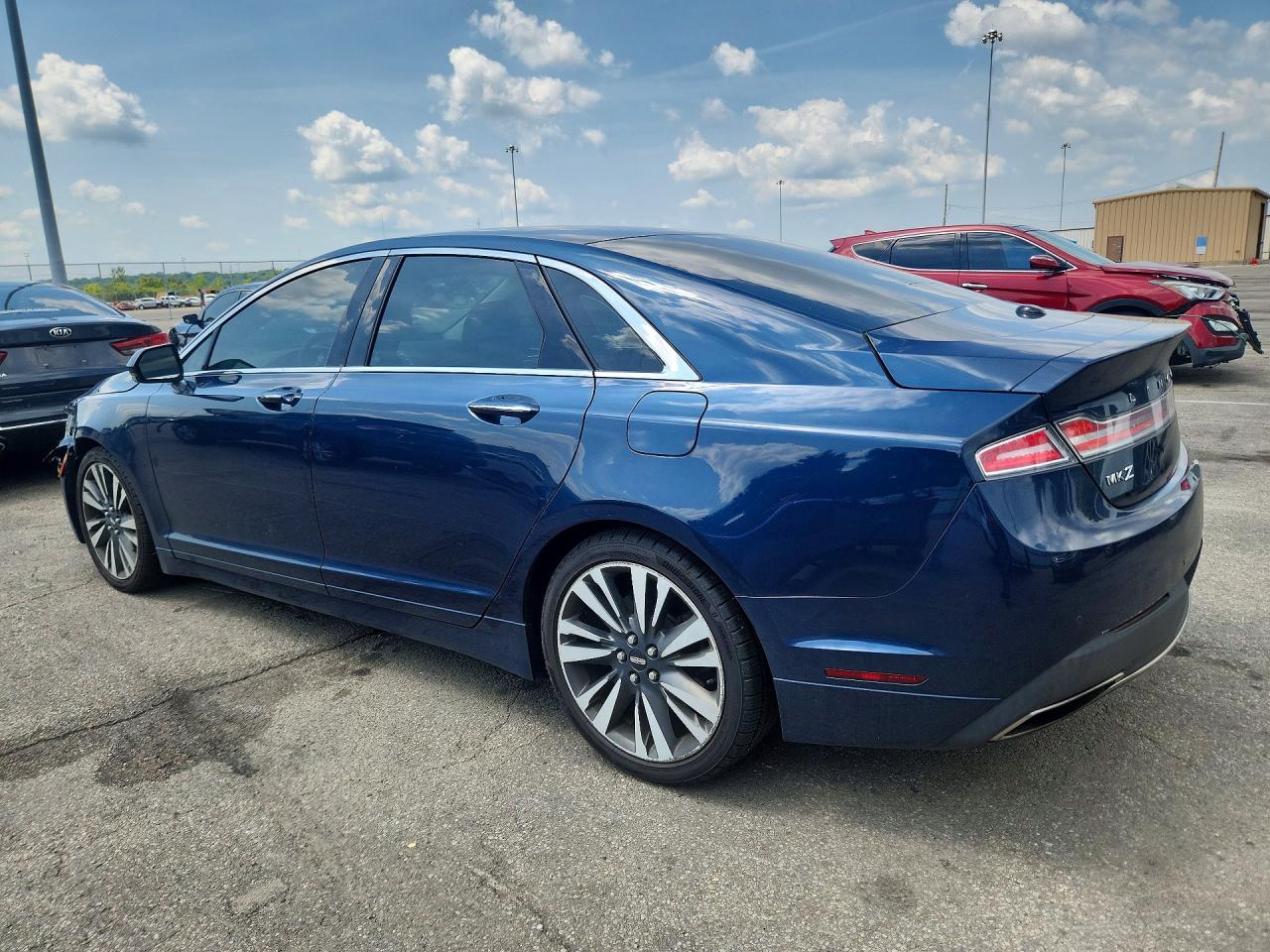 2017 LINCOLN MKZ