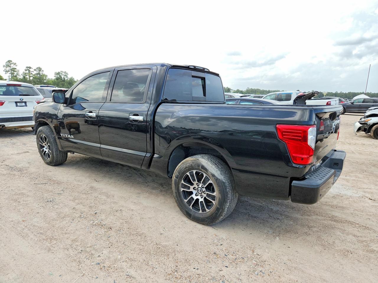 2021 NISSAN TITAN