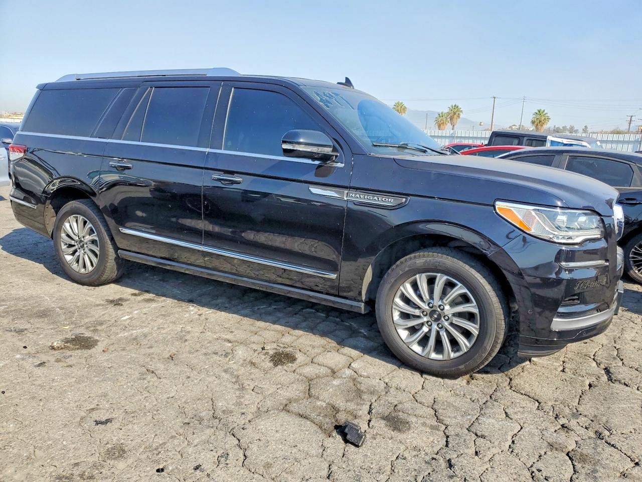 2022 LINCOLN NAVIGATOR