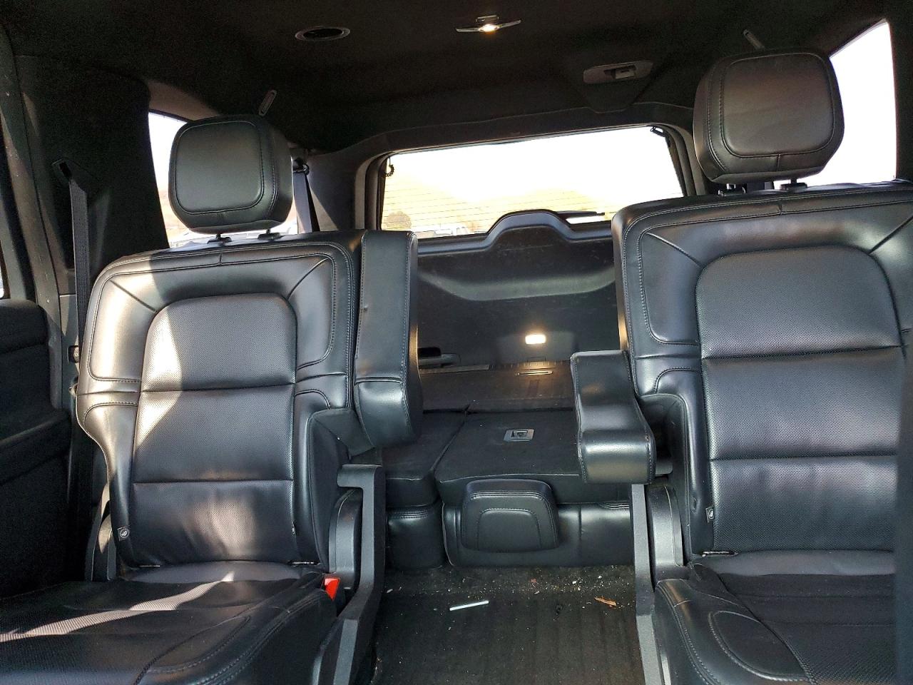2022 LINCOLN NAVIGATOR