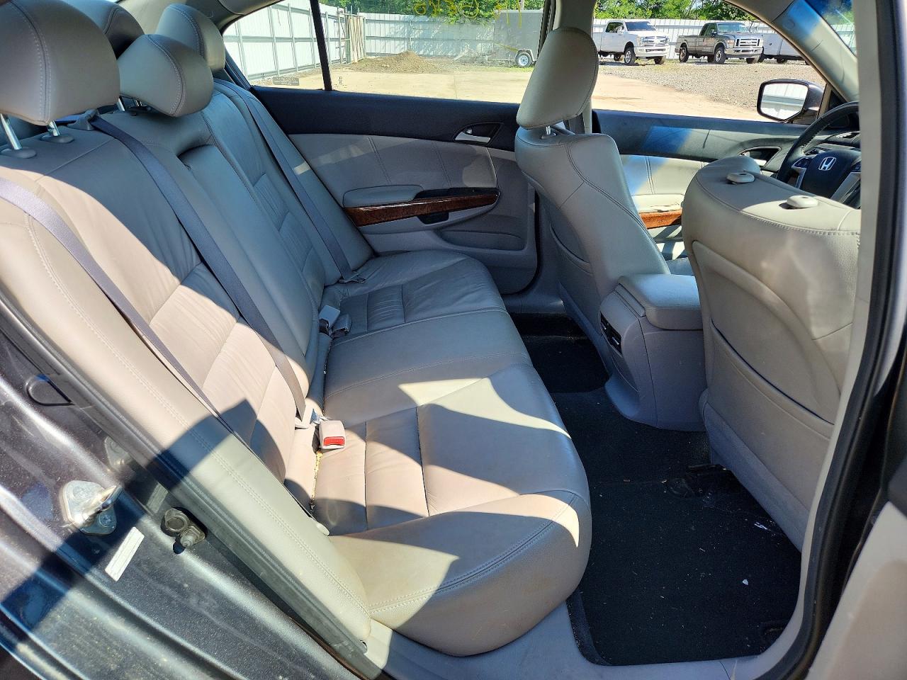 2011 HONDA ACCORD