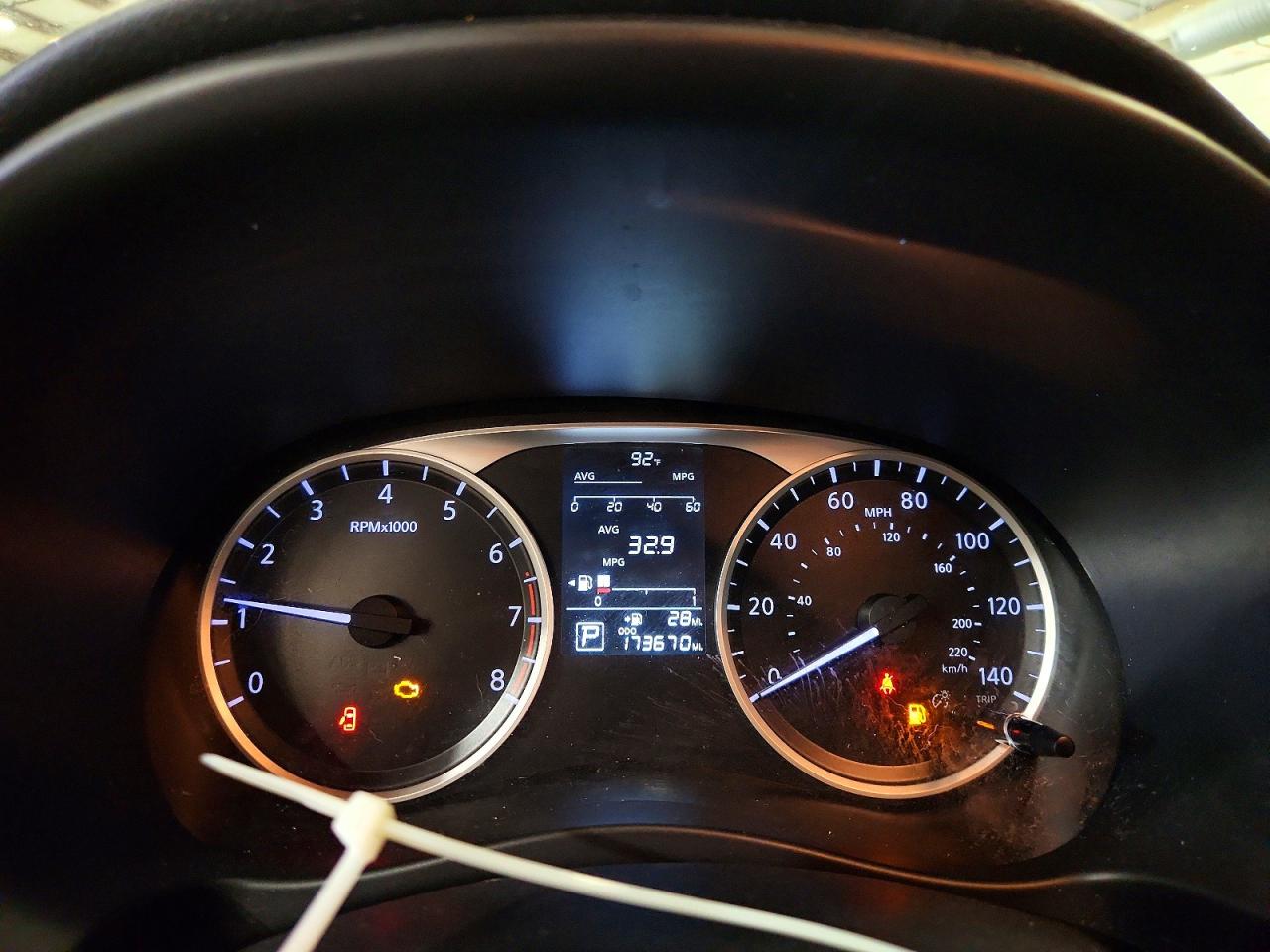 2020 NISSAN KICKS