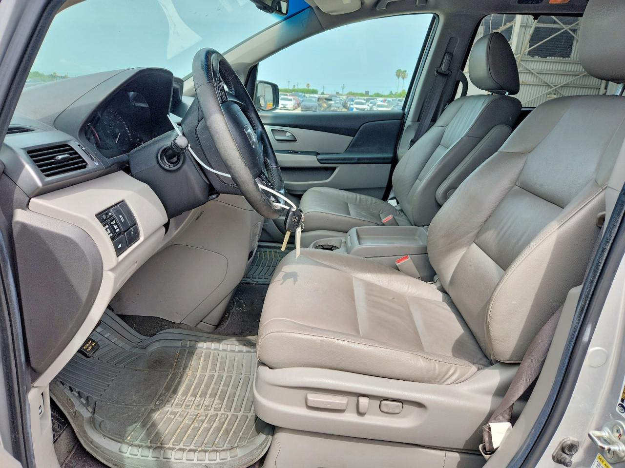 2011 HONDA ODYSSEY