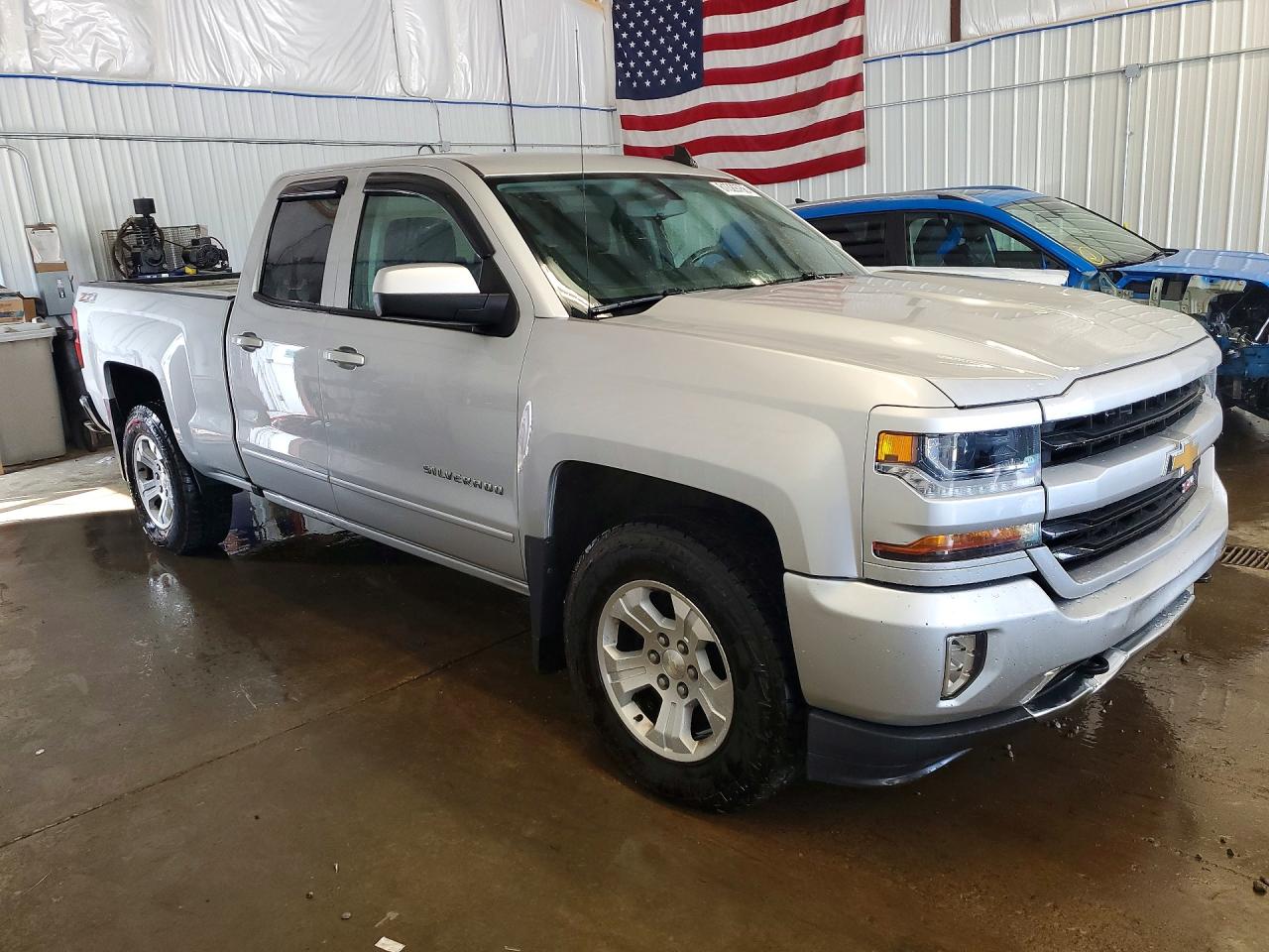 2017 CHEVROLET SILVERADO