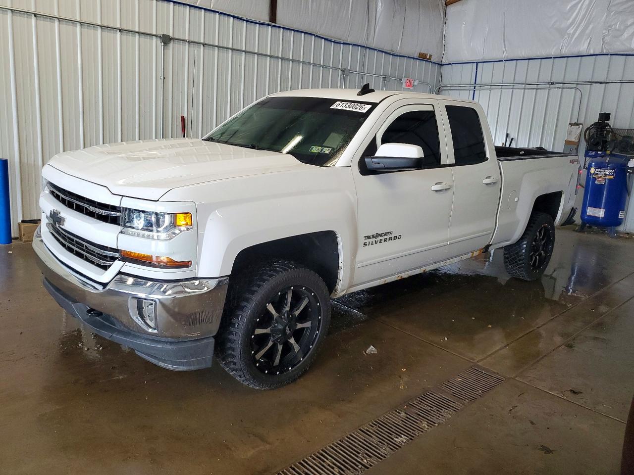 2017 CHEVROLET SILVERADO