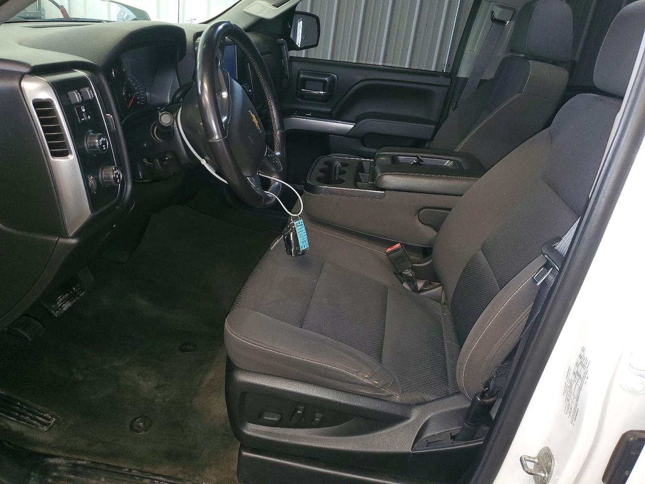 2017 CHEVROLET SILVERADO
