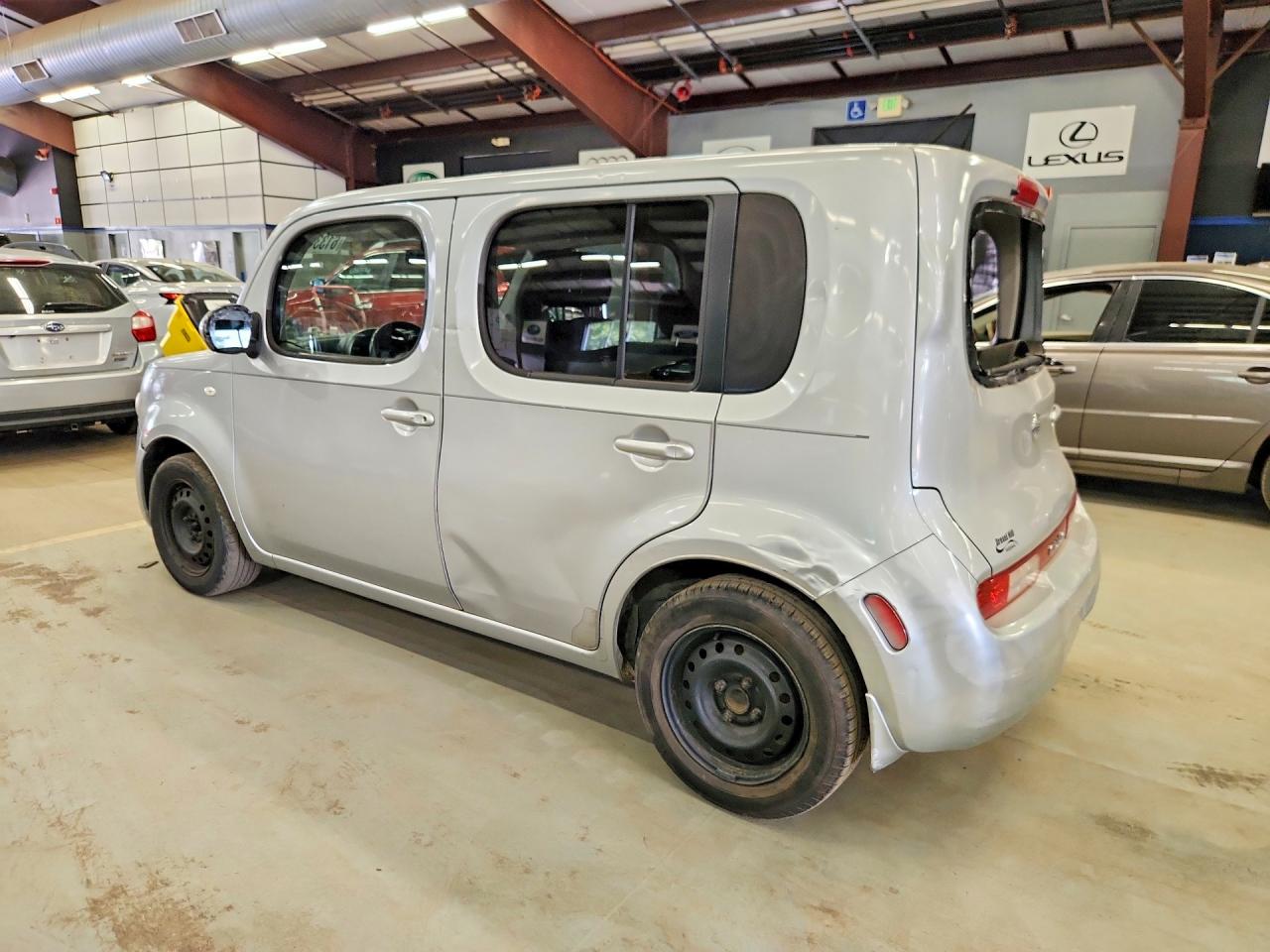 2012 NISSAN CUBE