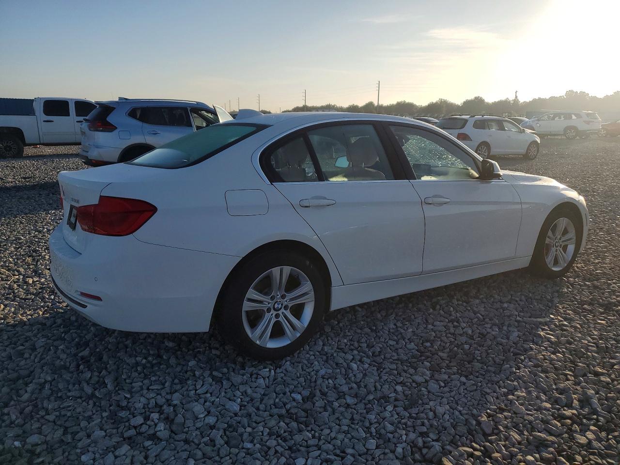 2018 BMW 3 SERIES